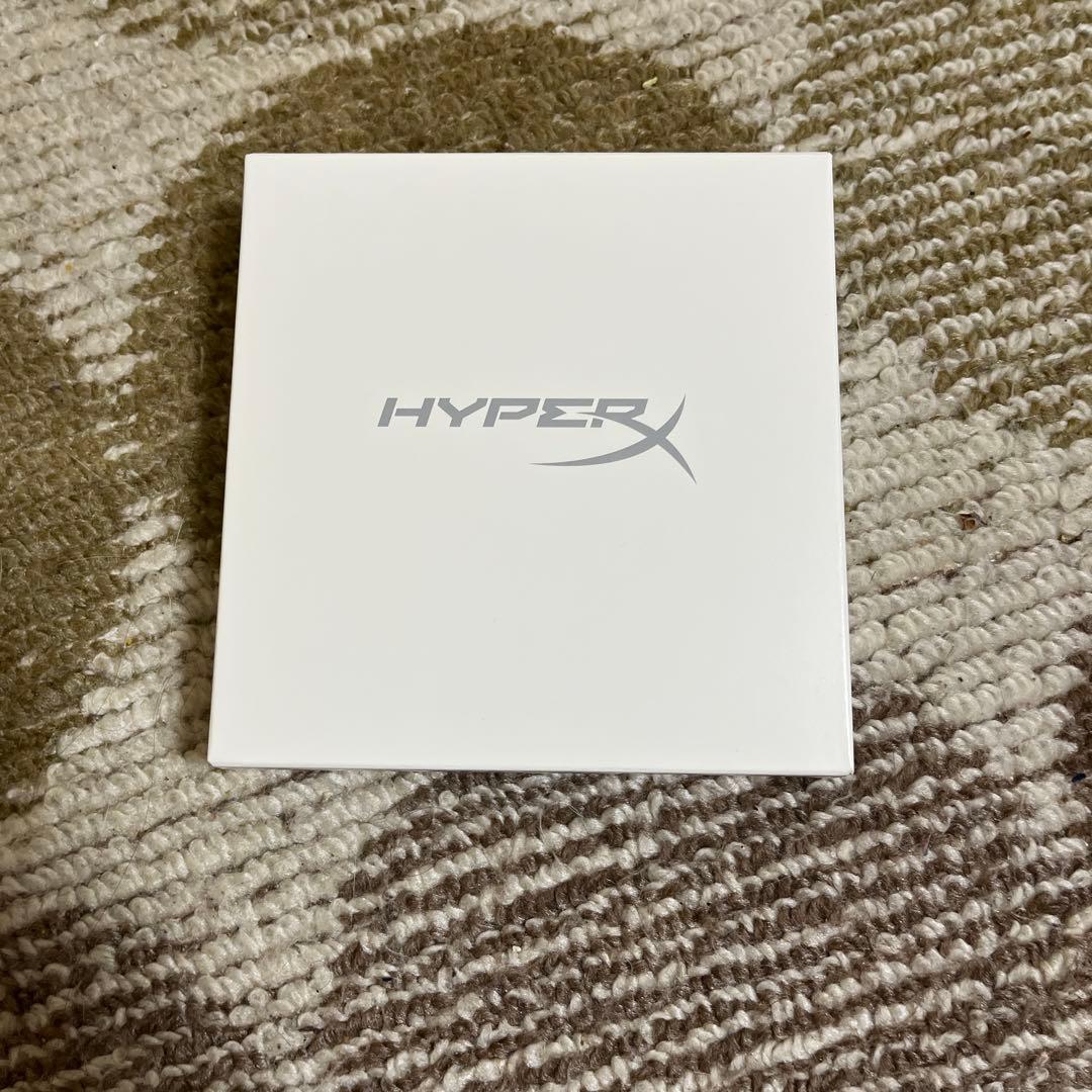 HyperX ゲーミングヘッドセット 青と白