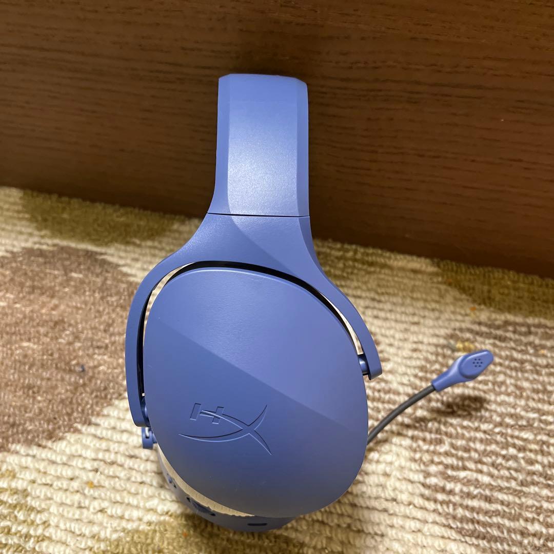 HyperX ゲーミングヘッドセット 青と白