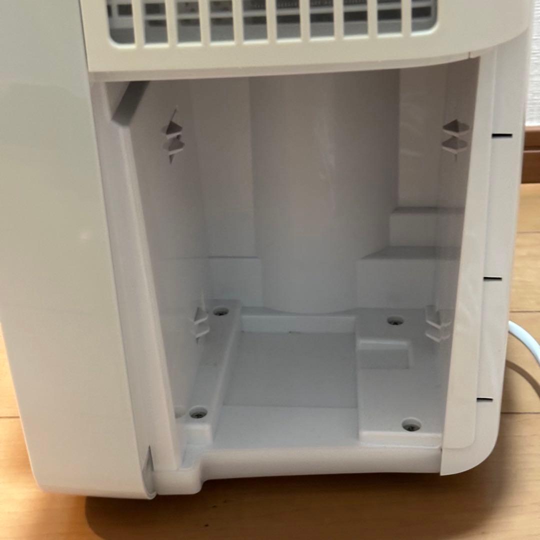 SHARPプラズマクラスター 衣類乾燥 除湿機　CM-L100-W 2021