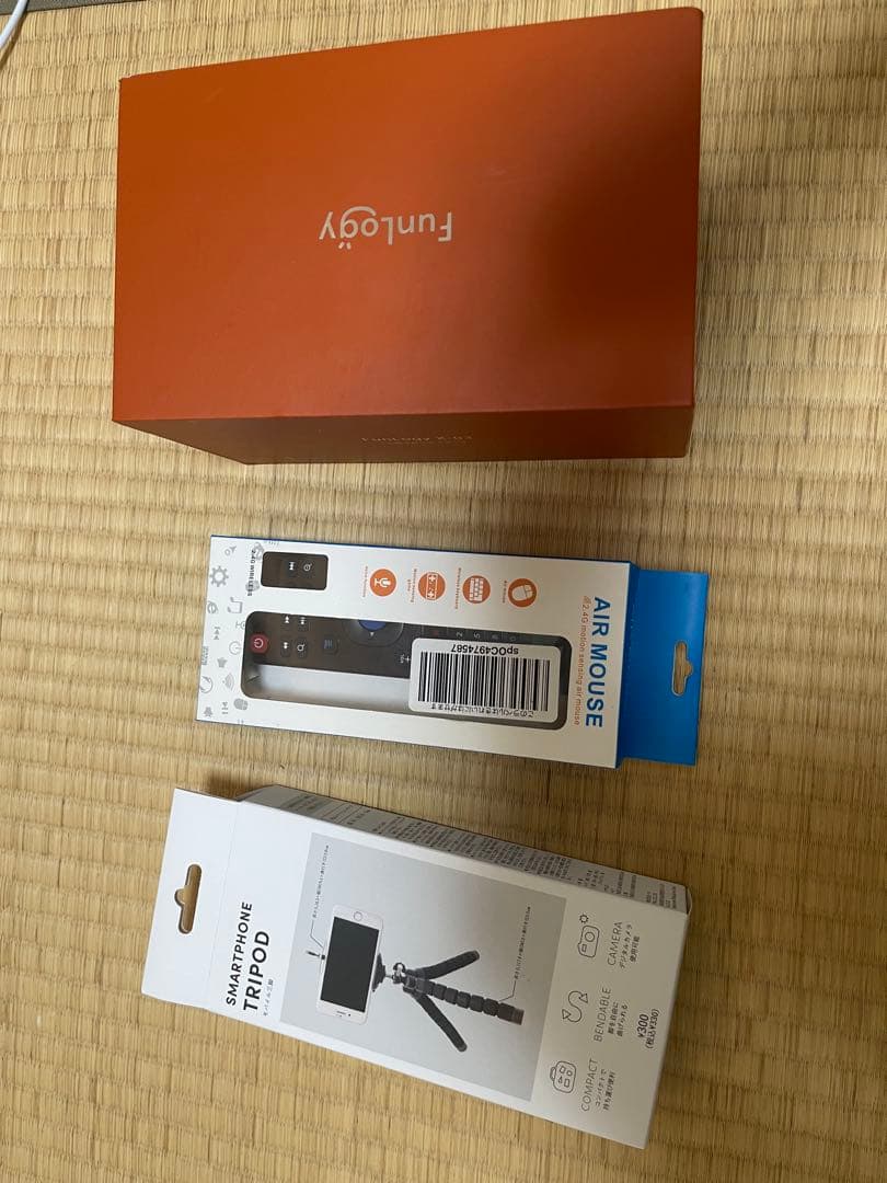 美品　Funlogy モバイルプロジェクター X-03