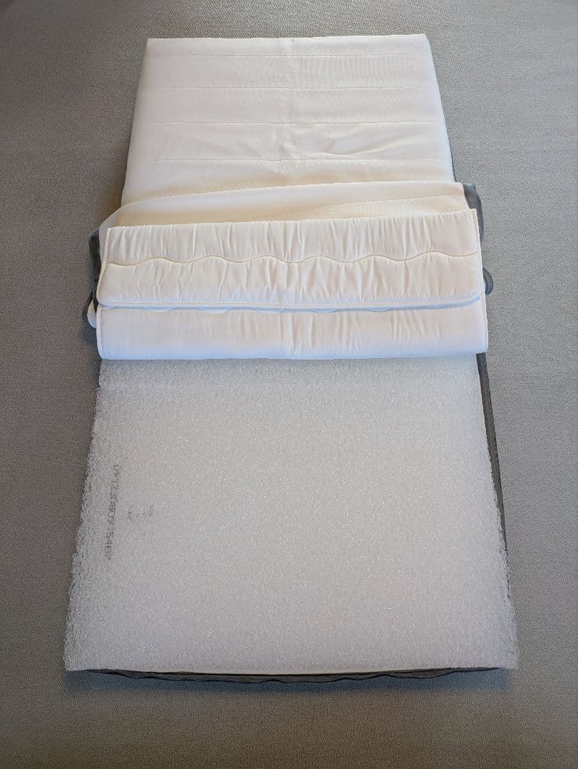 美品 エアウィーヴ ベッドマットレス 肩やわモデルシングル（2個口発送の1）