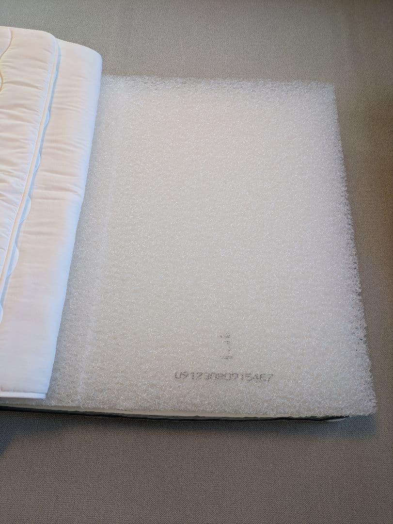 美品 エアウィーヴ ベッドマットレス 肩やわモデルシングル（2個口発送の1）