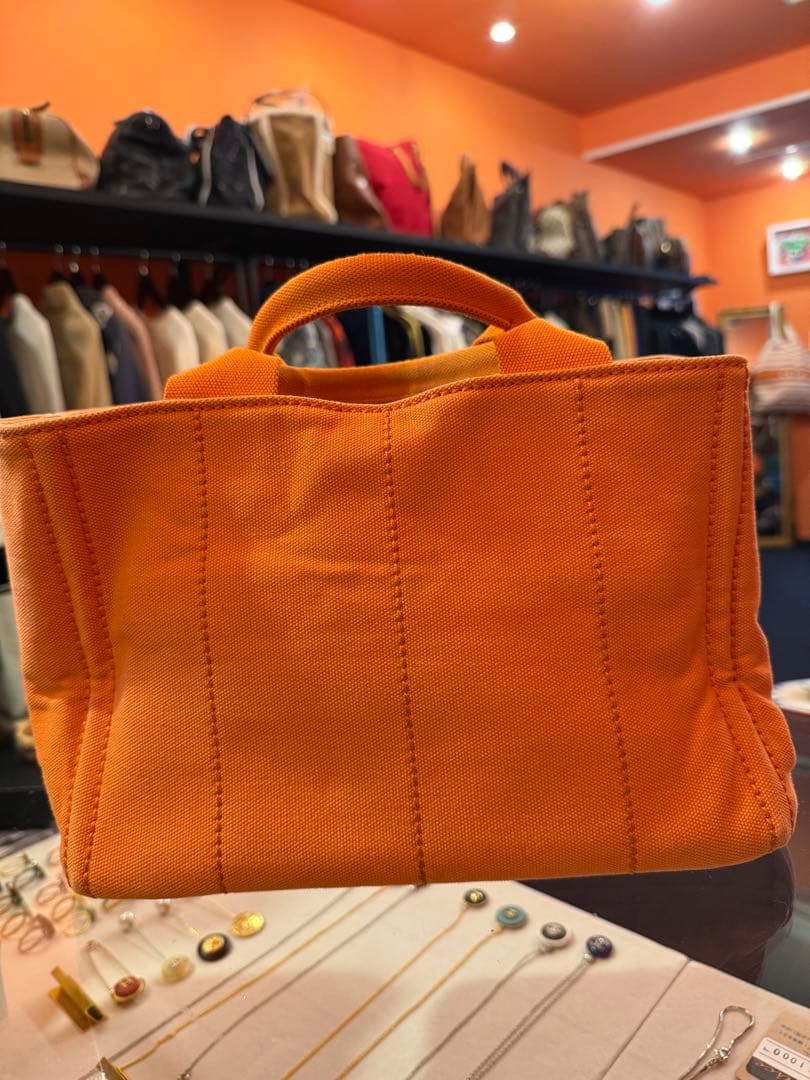 本日即決限定価格　プラダカナパミニオレンジ