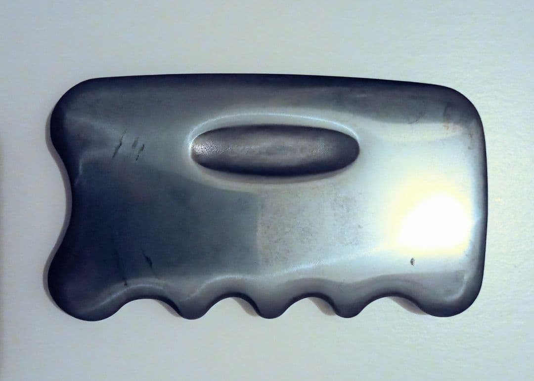 【明日2/28 23:59まで値下げ中】ヨサ　チタニウムエッジ