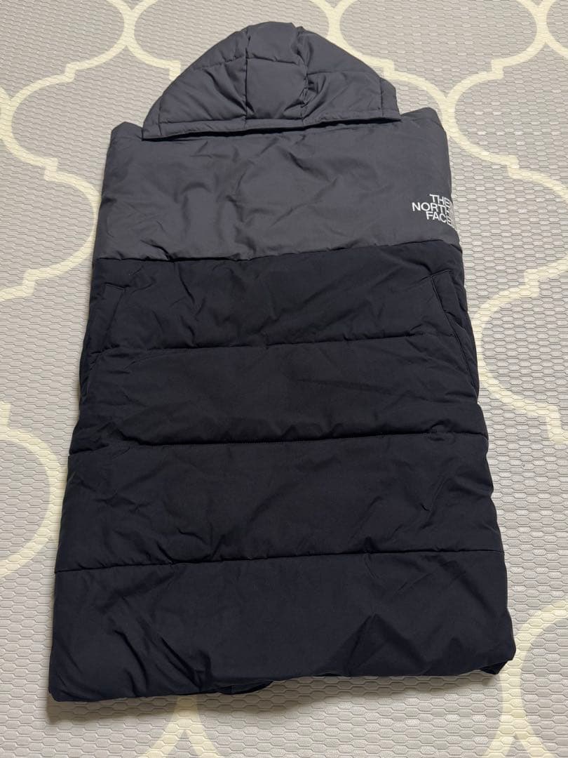 【新品タグ付き】THE NORTH FACEマルチシェルブランケット フード付き
