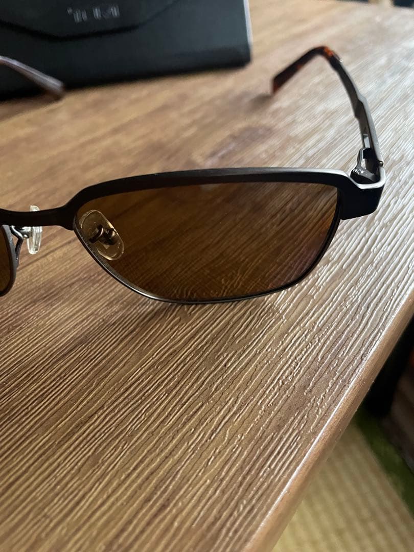 TUMI STU093J マッドダークブラウン サングラス チタン　ケース付き