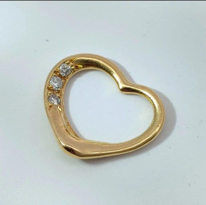 Ｋ１８ オープンハート チャーム ペンダントトップ 1８金 ７５０