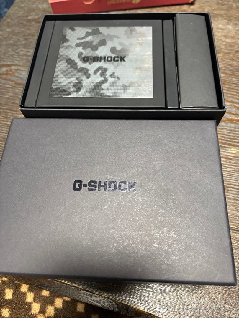 CASIO カシオ Gショック GMW-B5000TCM カモ　チタン