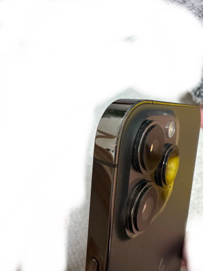 Apple iPhone 13 Pro 本体