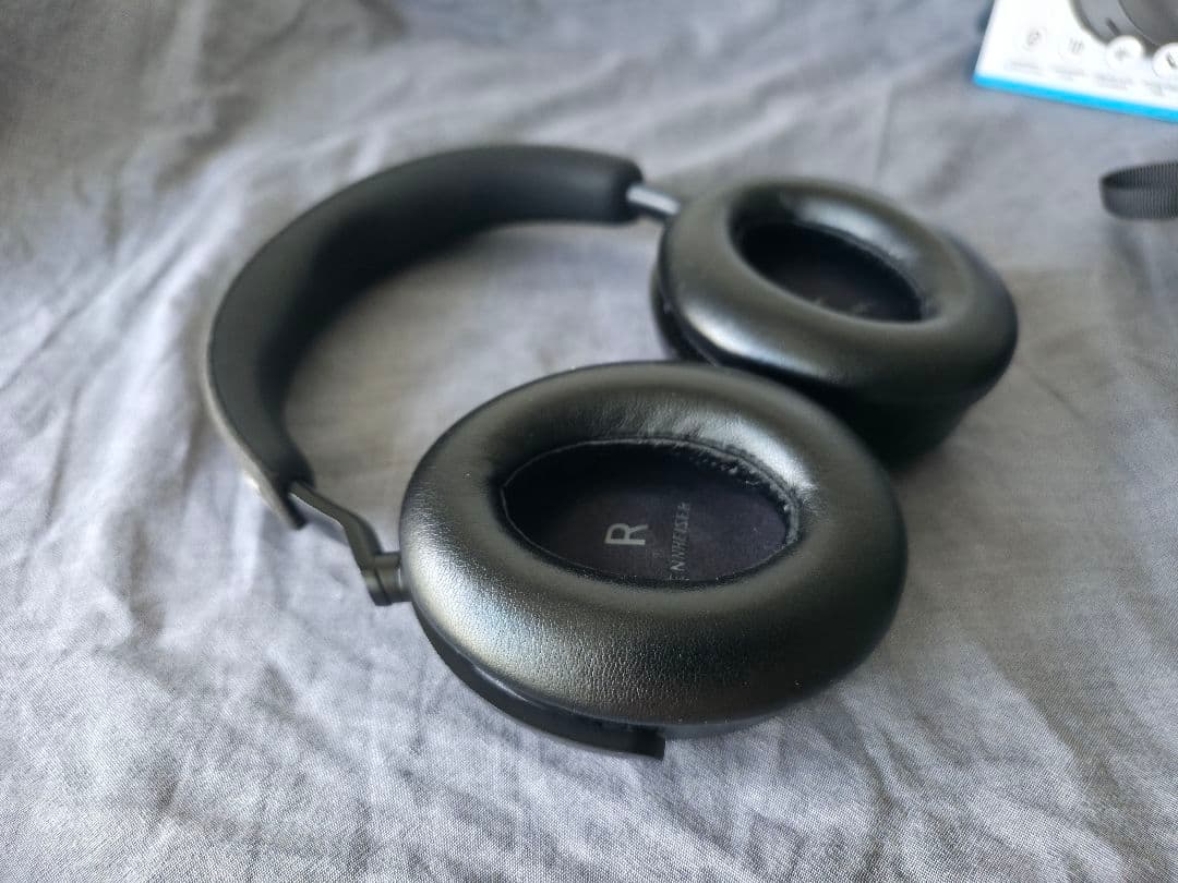 SENNHEISER MOMENTUM 4 Wireless ヘッドホン