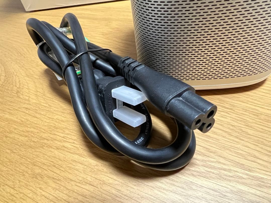 XGIMI Mogo Pro Harman Kardonプロジェクター本体