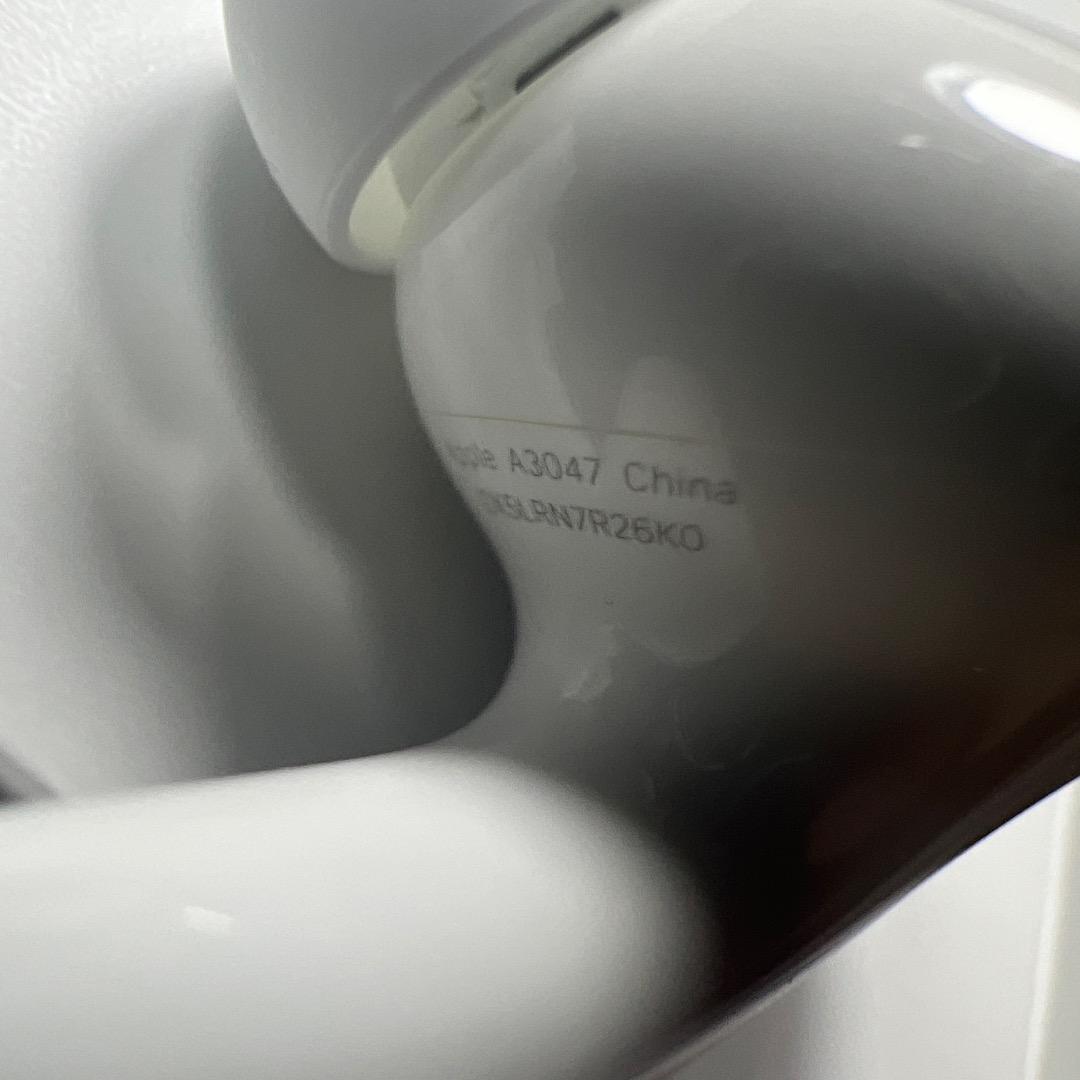 AirPods Pro 第2世代 usb-c 右耳 A3047 [26]