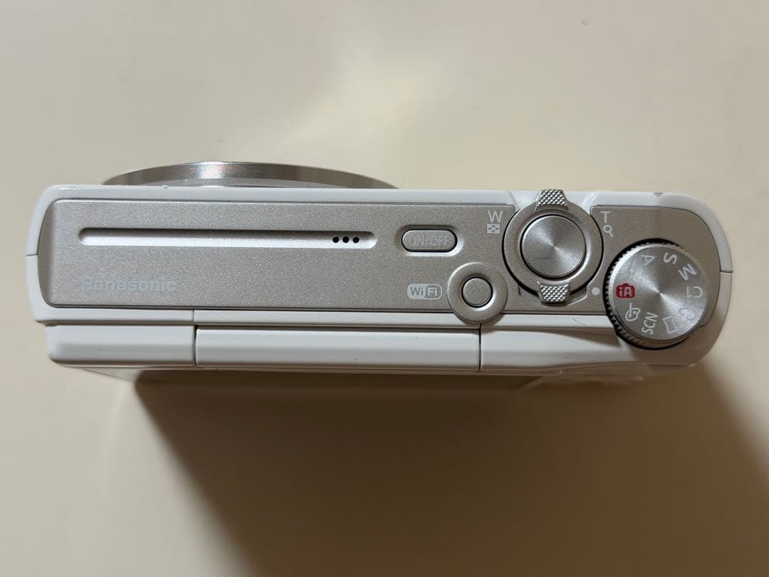 デジタルカメラ Panasonic DMC-TZ57