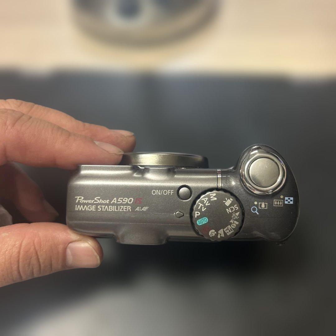 美品‼️ Canon PowerShot A590 is コンパクトデジタルカメラ