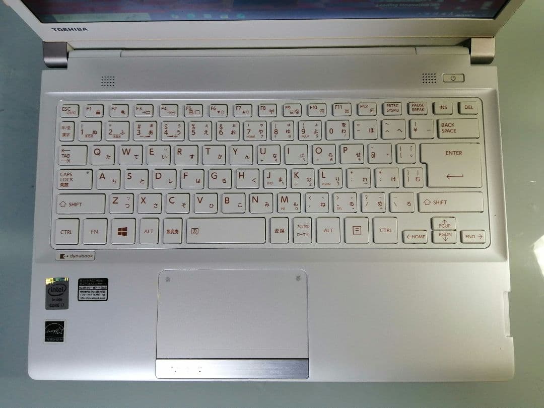 東芝 R734/37KB i7 SSD256GB 8GB Win10