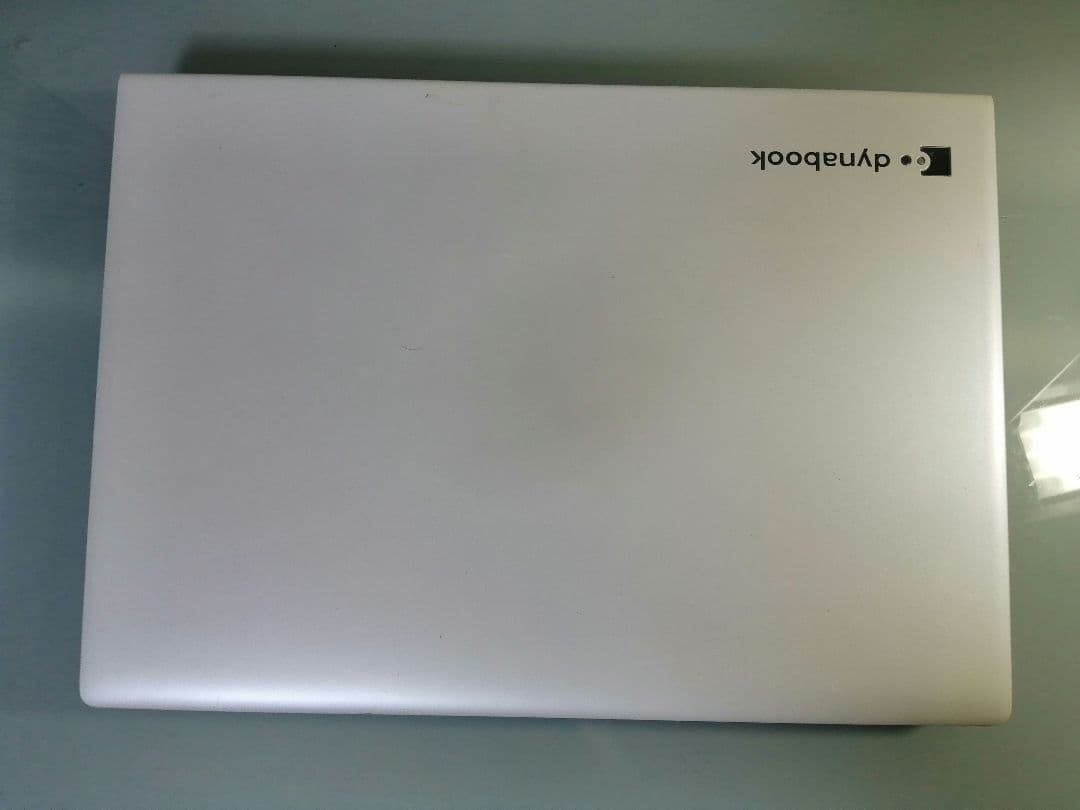 東芝 R734/37KB i7 SSD256GB 8GB Win10