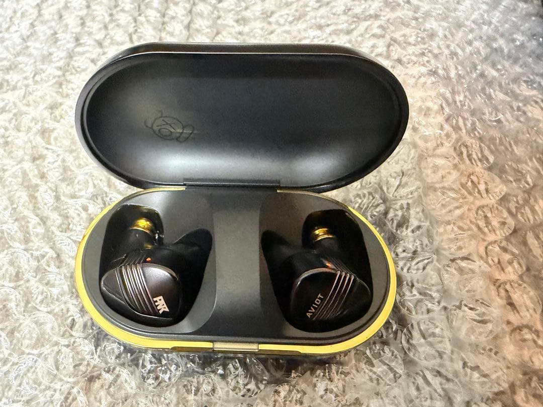 AVIO T TE-W1-PNK ワイヤレスイヤホン