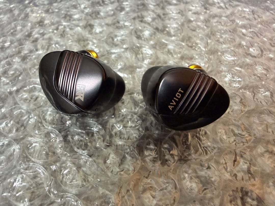 AVIO T TE-W1-PNK ワイヤレスイヤホン