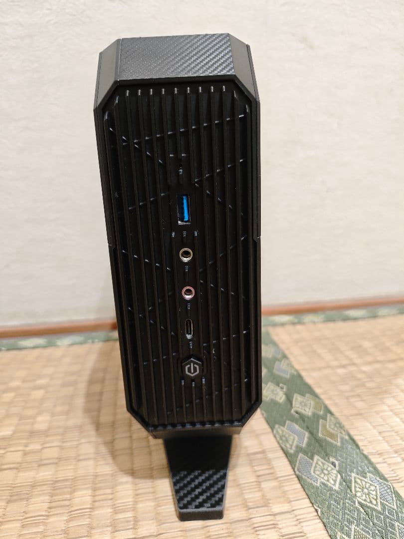 ゲーミングミニPC Minisforum HX90G 64GB/512GB