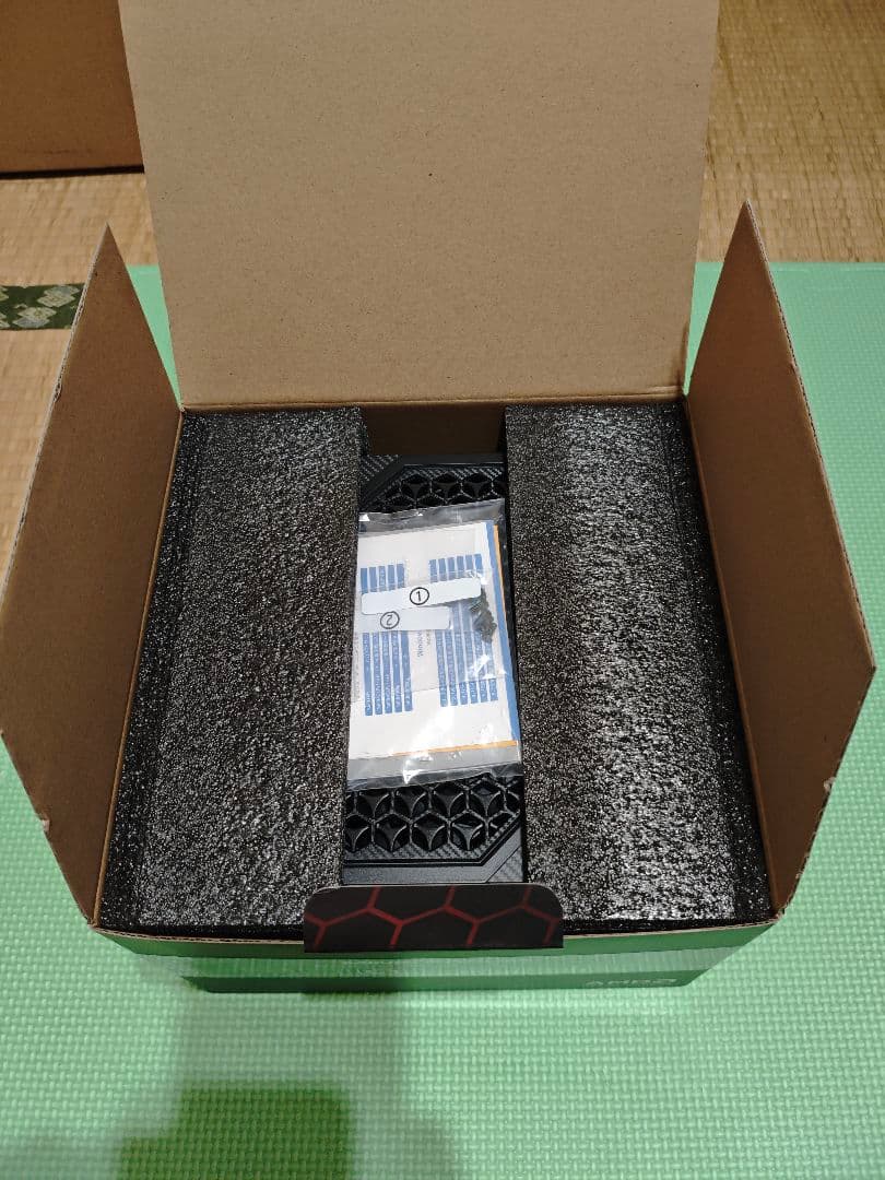 ゲーミングミニPC Minisforum HX90G 64GB/512GB