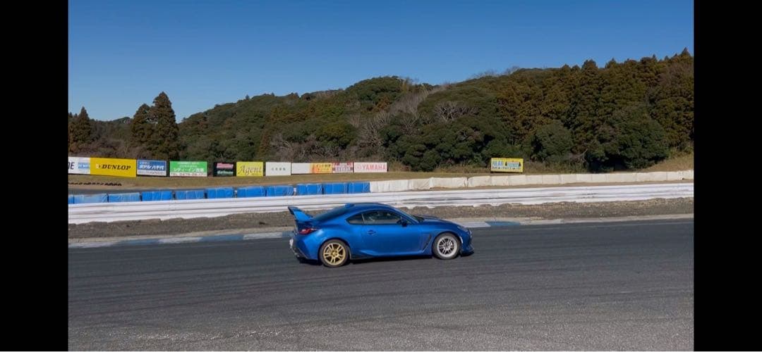 スバル インプレッサ WRX GDB STIIホイール 17インチ7.5J53