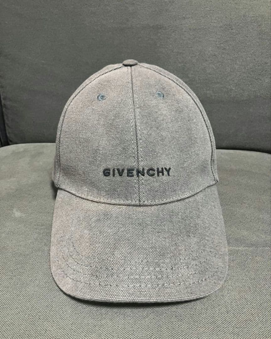 最終値下げ　ジバンシィ GIVENCHY キャップ
