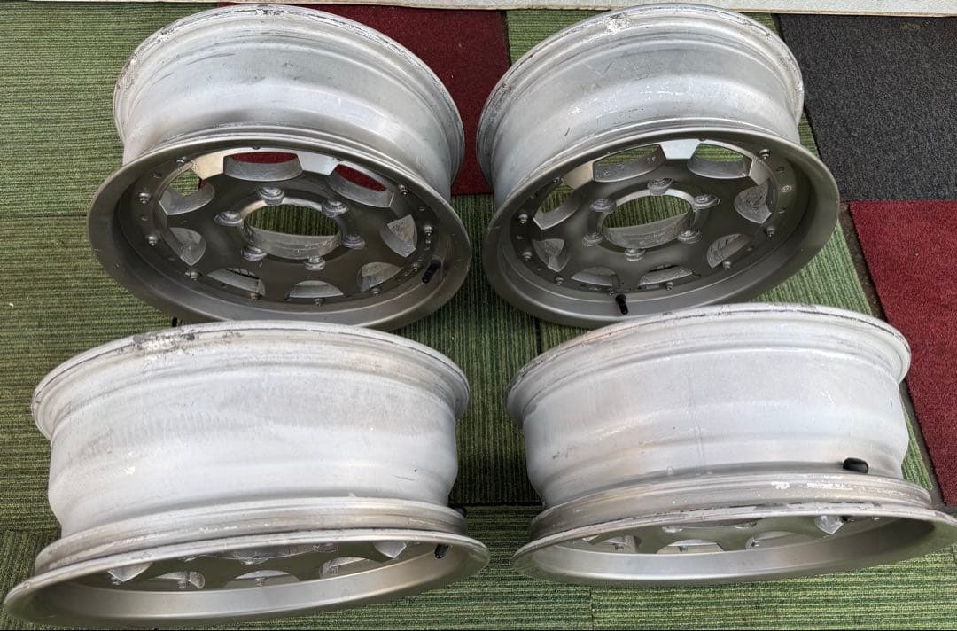 ハイエース社外アルミホイール15インチ6J インセット22 6穴 PCD139.