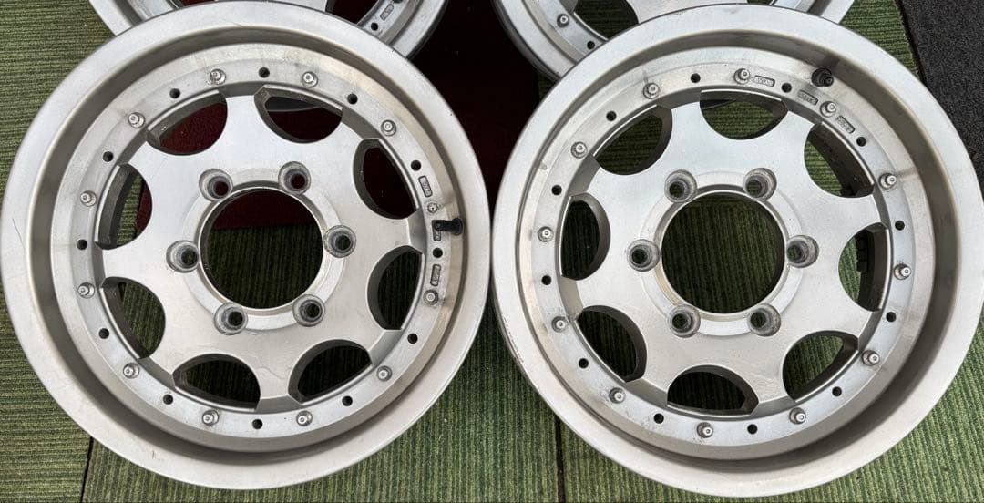 ハイエース社外アルミホイール15インチ6J インセット22 6穴 PCD139.