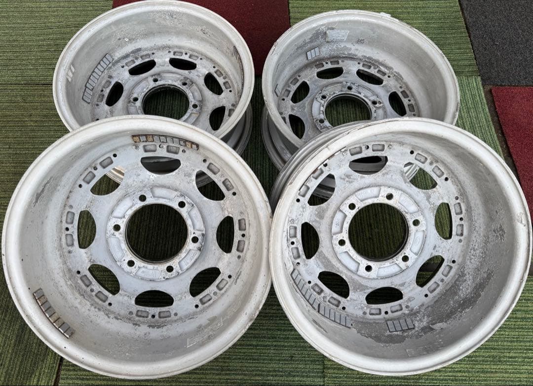 ハイエース社外アルミホイール15インチ6J インセット22 6穴 PCD139.