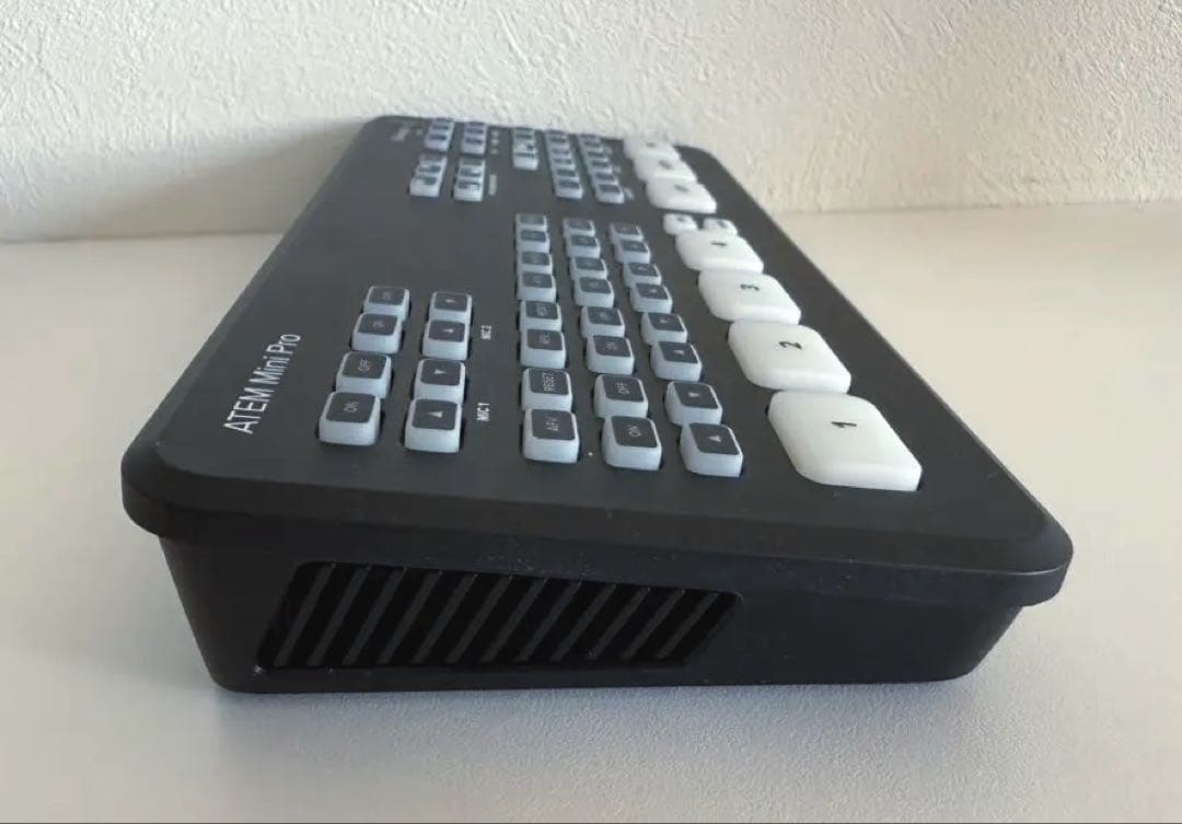 ★最安・美品 ATEM Mini Pro Blackmagic Design