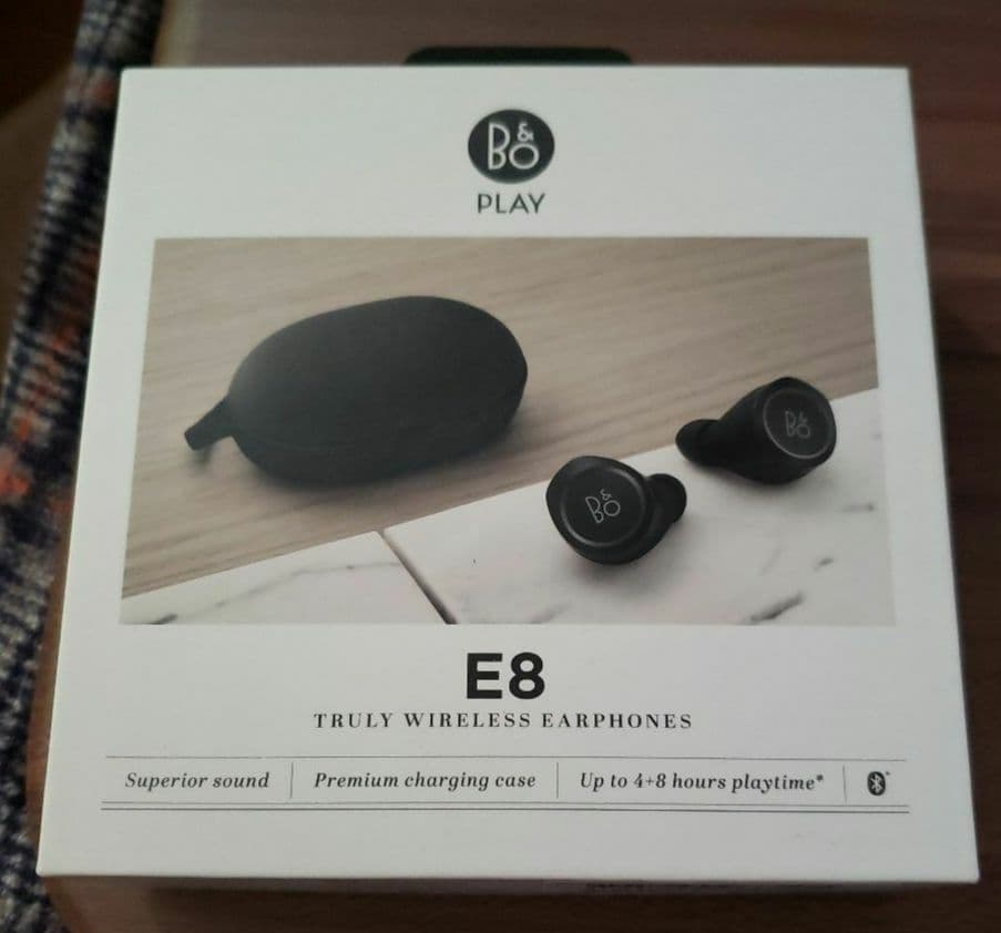 新品未使用品　Beoplay E8 ブラック
