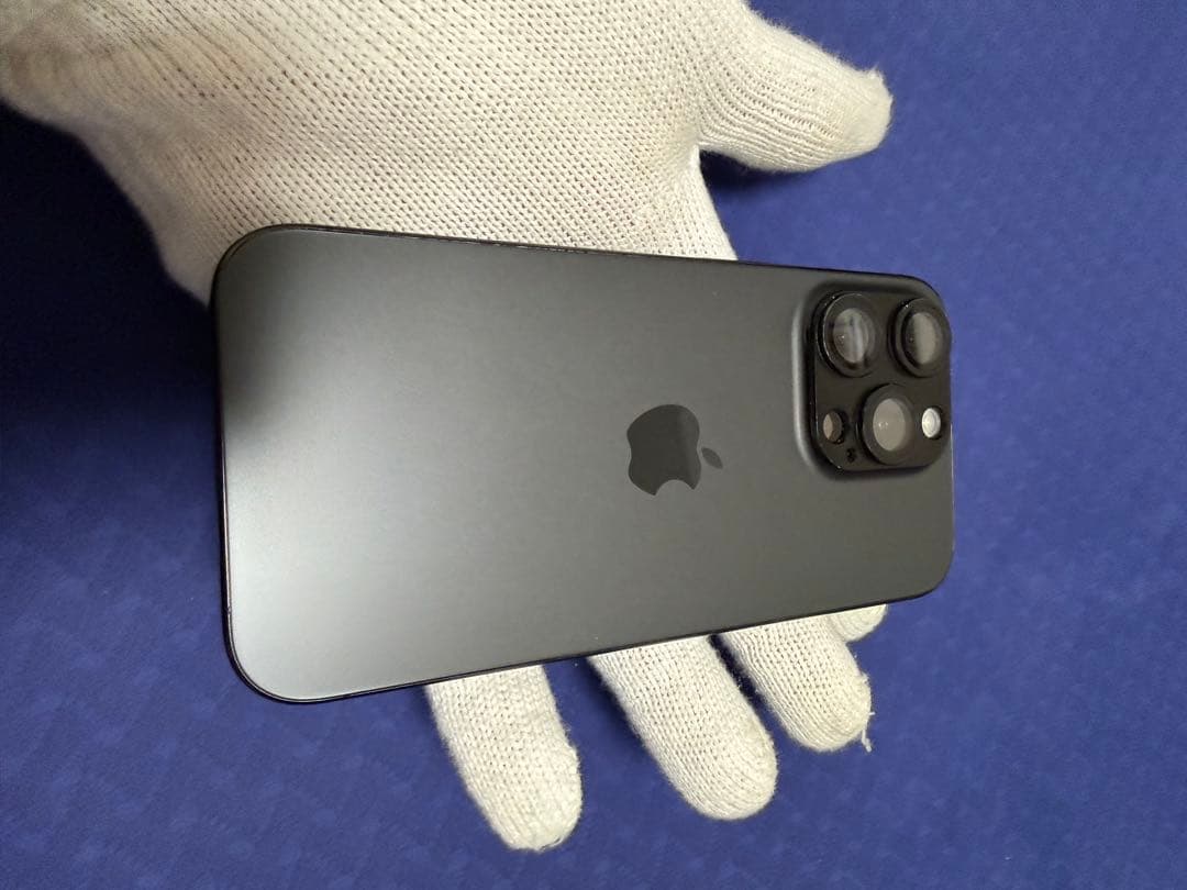 Apple iPhone 15 pro 256GBブラック 本体