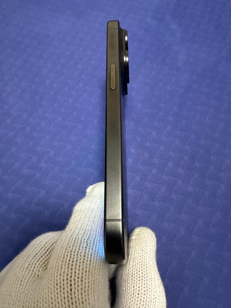 Apple iPhone 15 pro 256GBブラック 本体