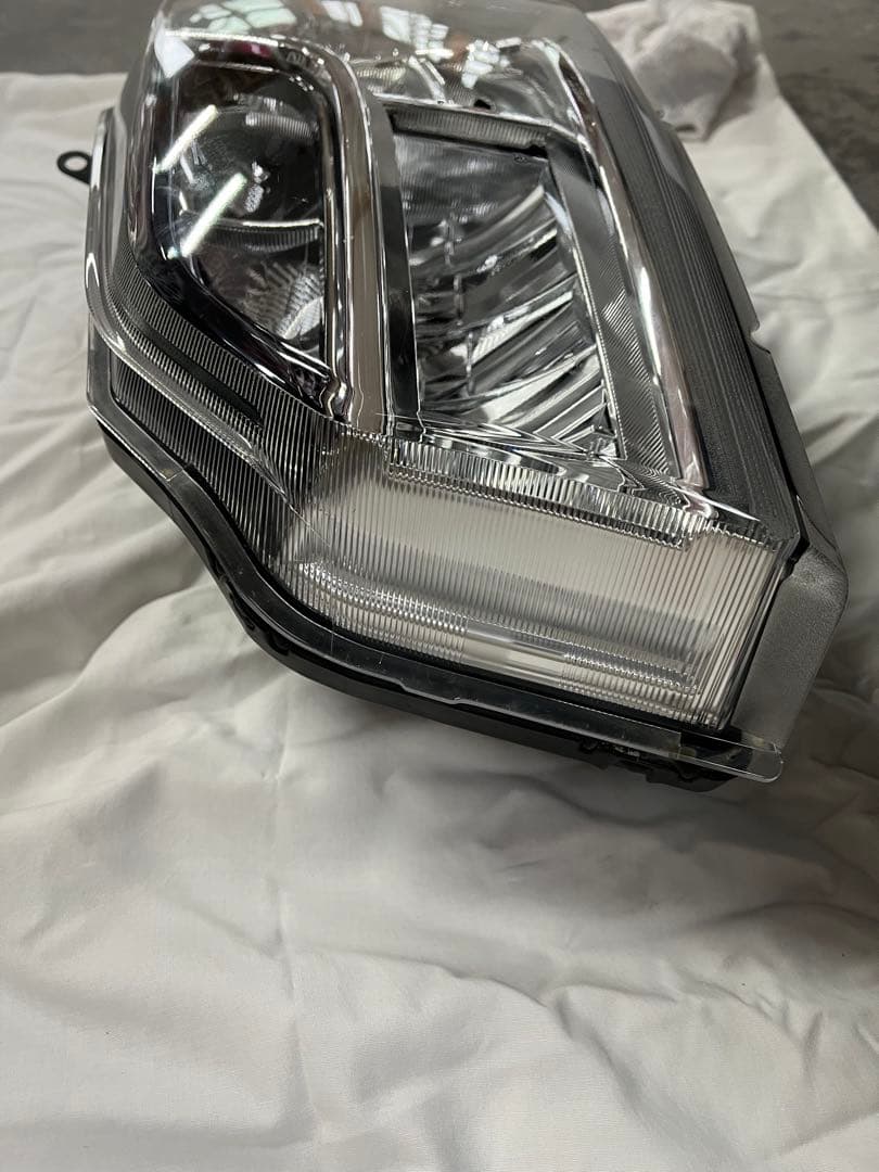 『美品』ダイハツ ハイゼット S500／S510P LEDヘッドライト 左 純正