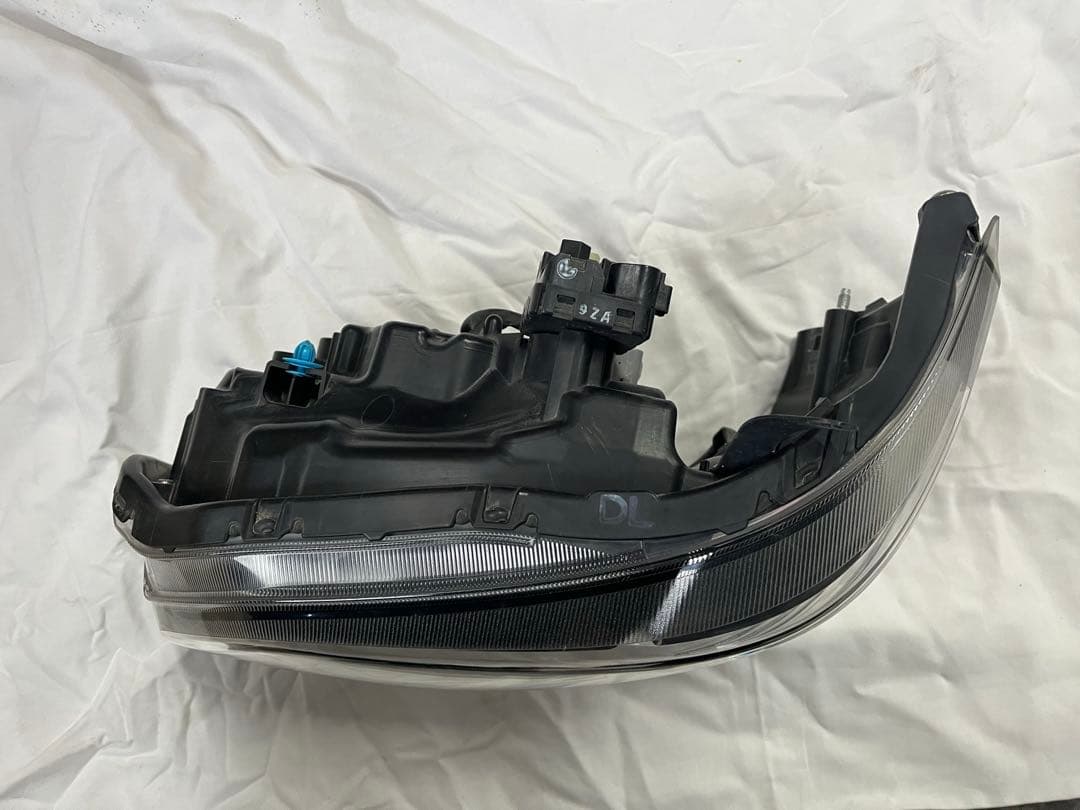 『美品』ダイハツ ハイゼット S500／S510P LEDヘッドライト 左 純正