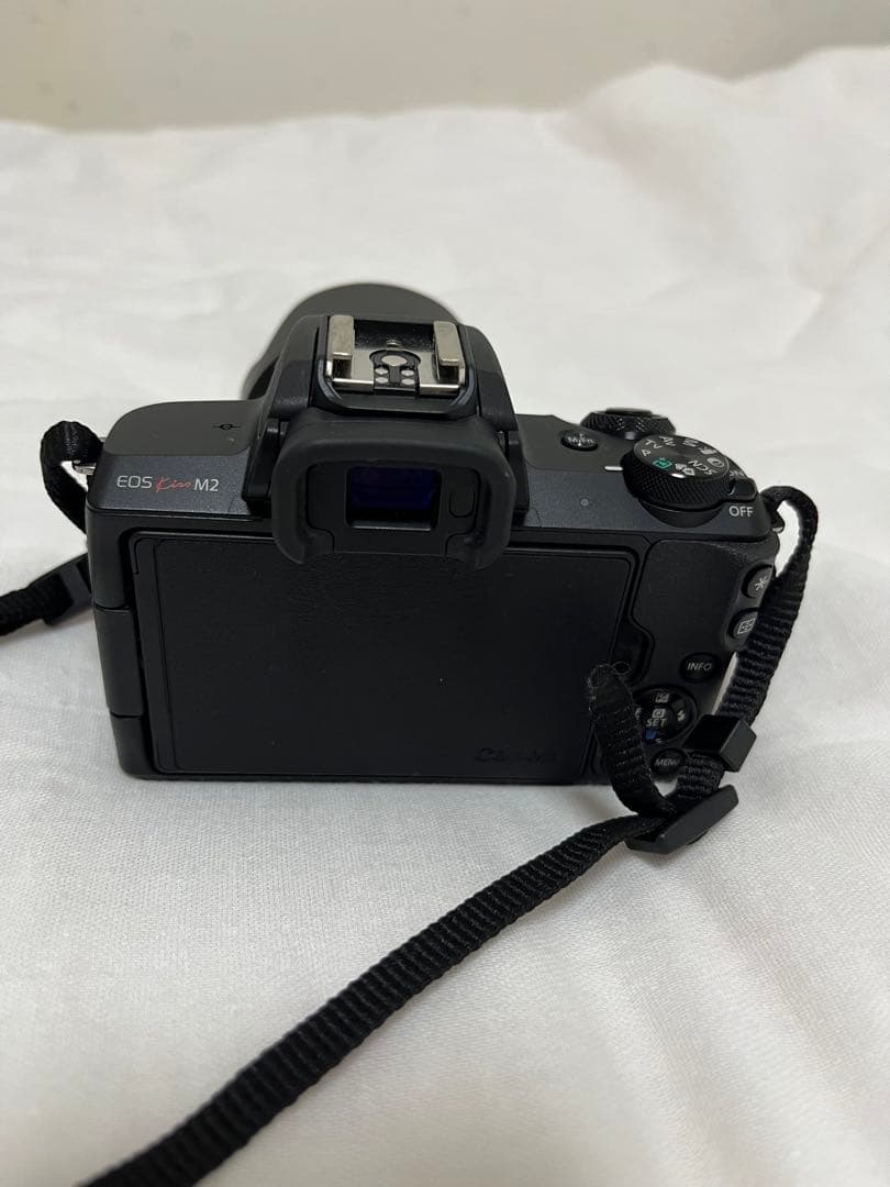 Canon EOS kissM2 ミラーレスカメラ