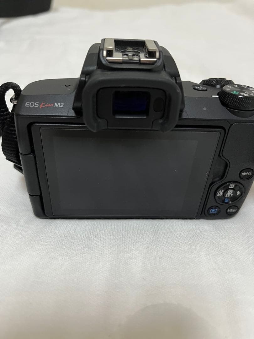 Canon EOS kissM2 ミラーレスカメラ