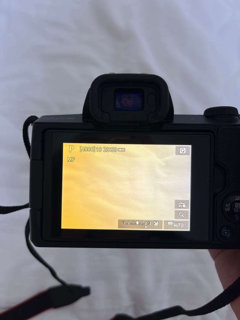 Canon EOS kissM2 ミラーレスカメラ