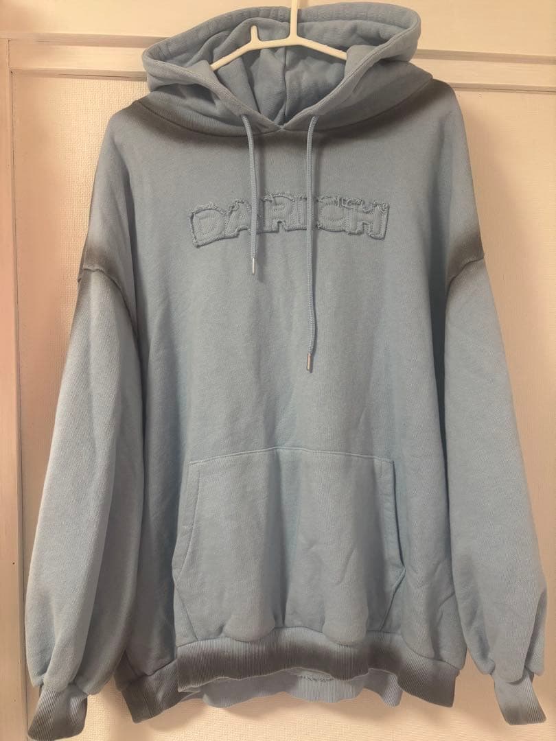 ダーリッチ スプレーレースアップフーディ サックス ブルー 水色 完売品