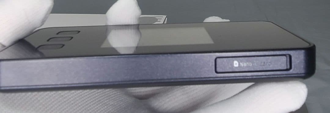 Speed Wi-Fi 5G X12 モバイルルーター クレードル付