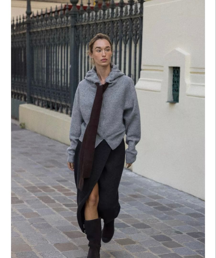 完売品⭐︎ZARA コントラストドローストリングフーディ M ミディアムグレー