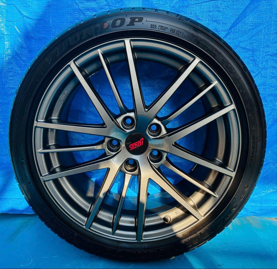 【美品】SUBARU純正 STI DUNLOP 1本　山5.9mm以上