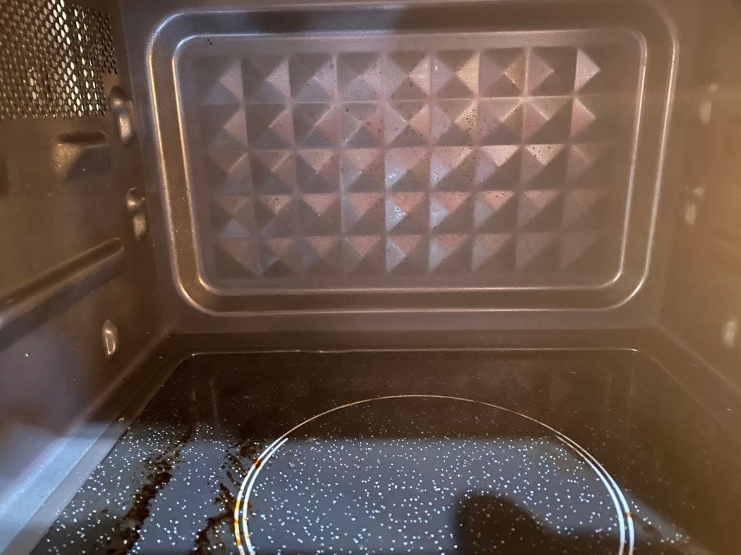 アイリスオーヤマ オーブンレンジ KMO-F1810-B 2024年製　1011