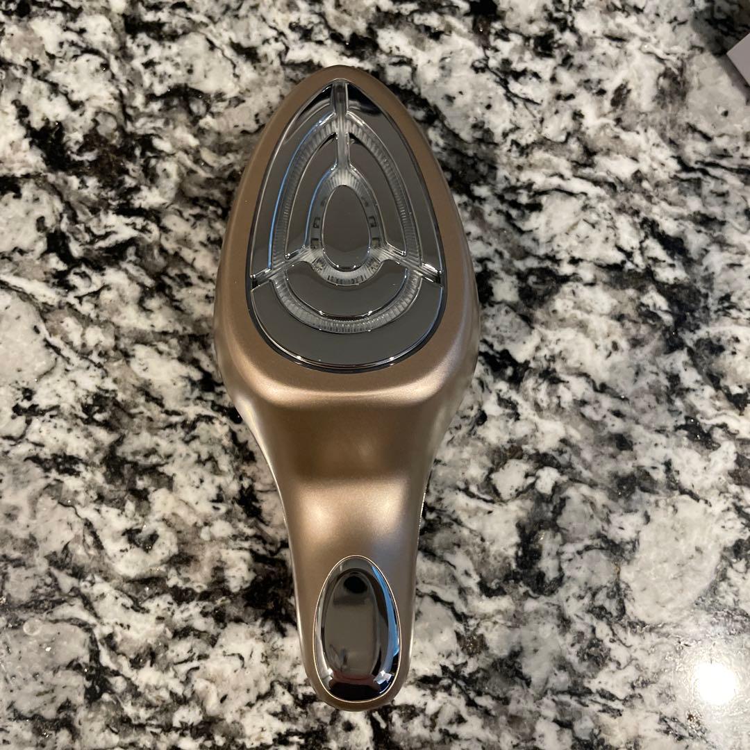 MEラボンエクラ美顔器