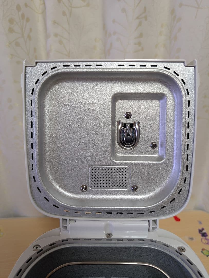 Panasonic　ホームベーカリー　SD-SB4-W　ホワイト