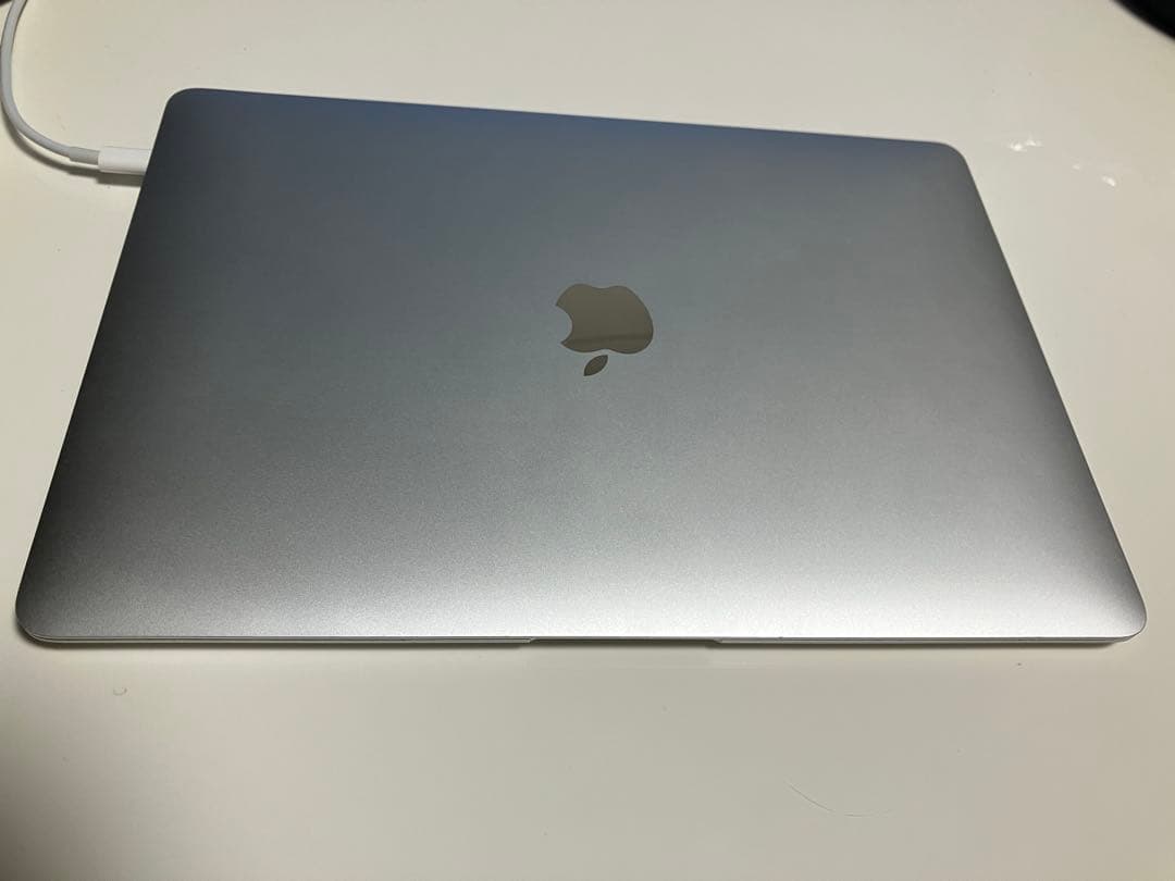 MacBook Air M1 シルバー 525GB メモリ16GB
