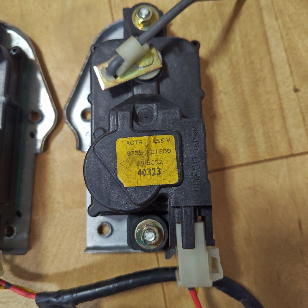 R30スカイライン ドアロックソレノイド ドアロックアクチュエーター