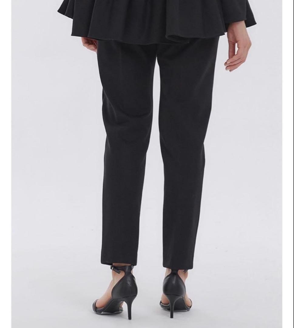 yori ぬくぬくスリムパンツ　ブラック　38