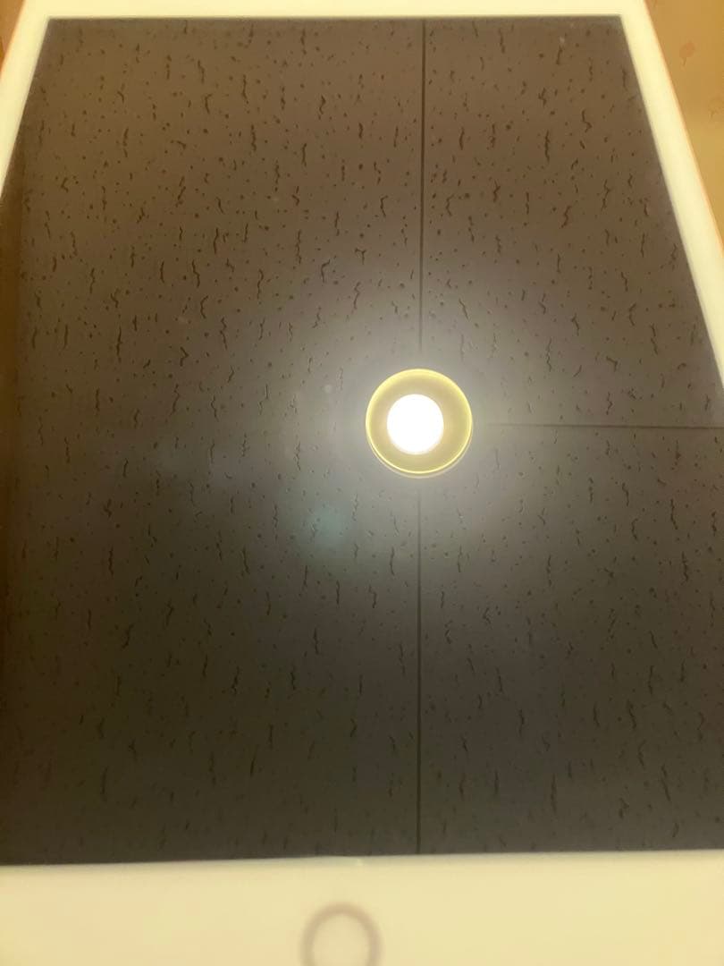 iPad第8世代32GBゴールド10.2インチWi-Fiモデル