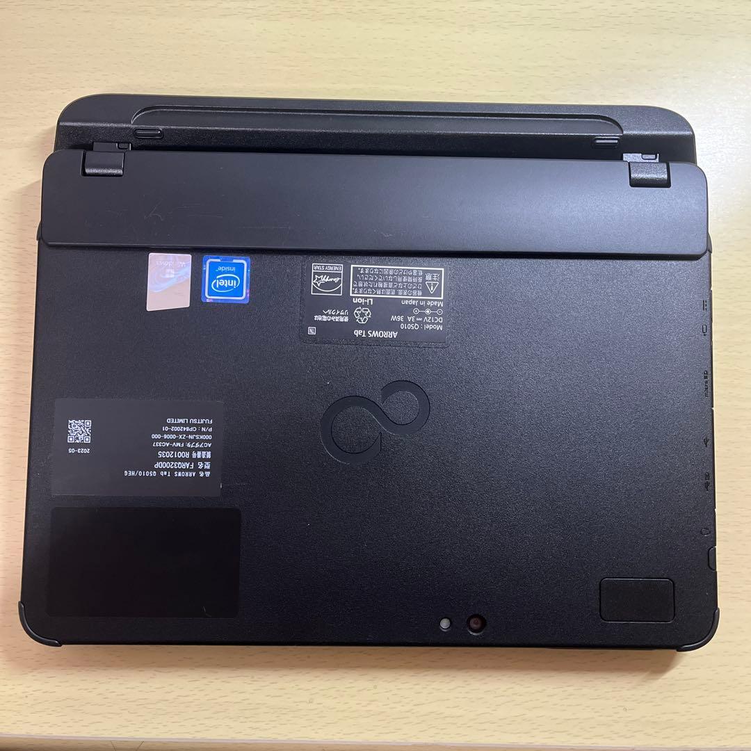 Windowsタブレット本体 FUJITSU ARROWS Tab Q5010